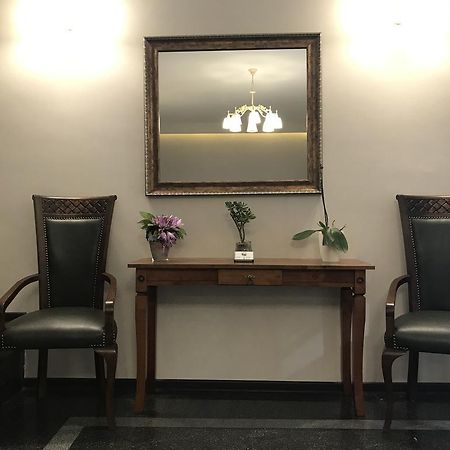 Argo Palace Тбилиси Екстериор снимка