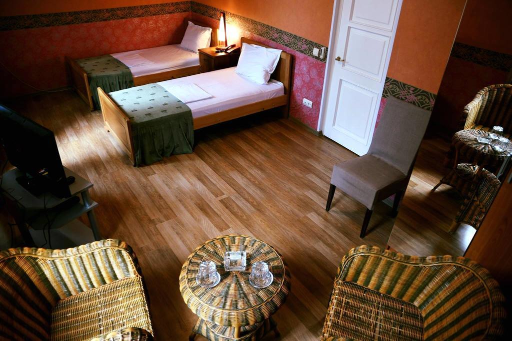 Argo Palace Тбилиси Стая снимка